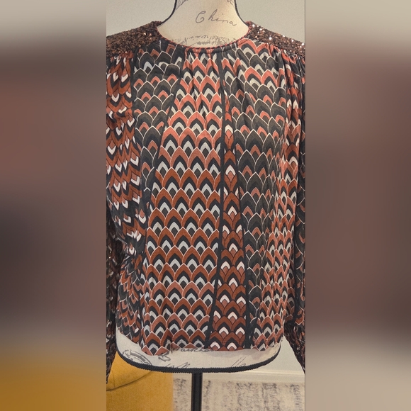 Antrhopologie BI-NK London Sequin Embellised Blouse Metallic Red/Black Size M. - Picture 6 of 15